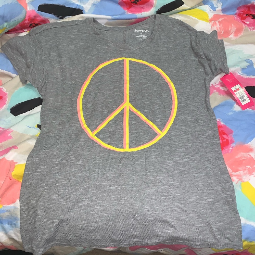 Xhilaration peace sign sleep shirt xs gray